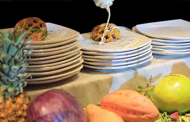 עמדות האוכל בגן האירועים